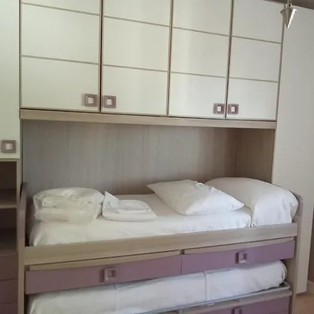 Via Capodimonte 17 Apartment Acuto